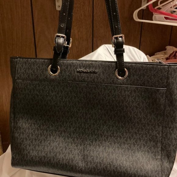 NWT Michael Kors Bag - Picture 1 of 9